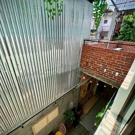 Dosomething Guest House 5 イポー エクステリア 写真