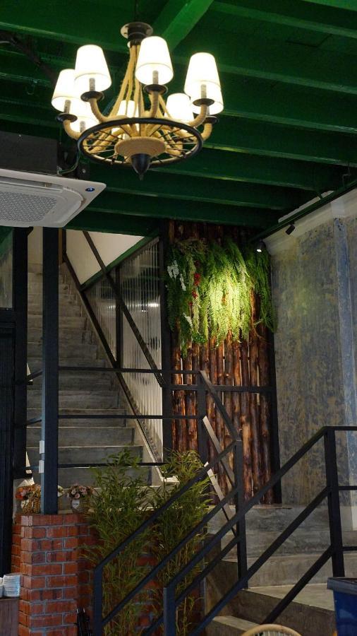 Dosomething Guest House 5 イポー エクステリア 写真